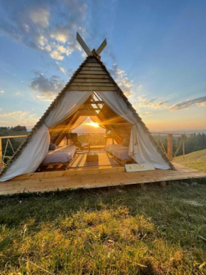 Nomad Ecovillage